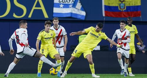 Villarreal đấu với Rayo Vallecano