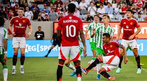 Manchester United đấu với Real Betis
