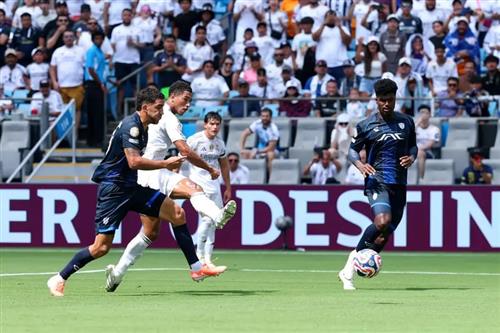 Real Madrid đấu với Pachuca