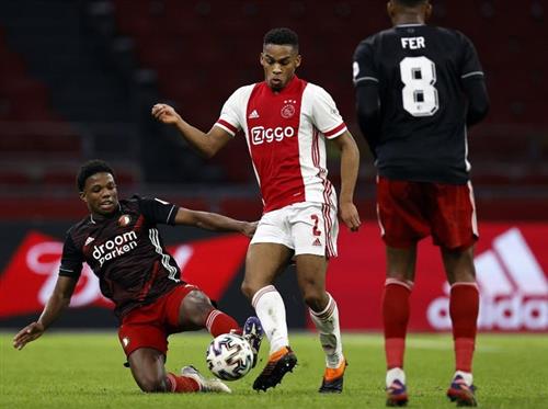 Feyenoord đấu với Ajax