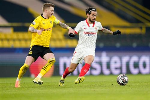 B. Dortmund vs Sevilla