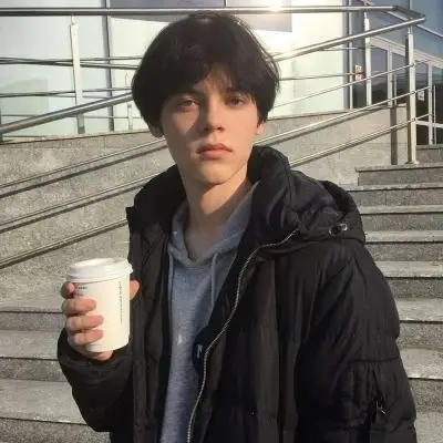 6686体育合作伙伴樱染