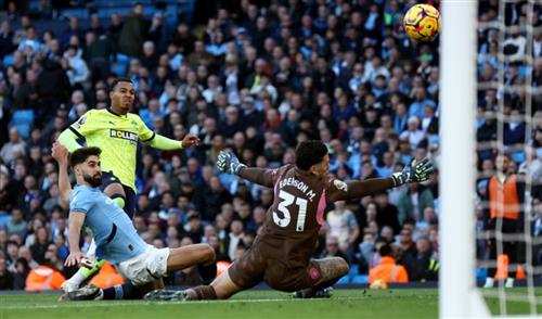 Manchester City đấu với Southampton