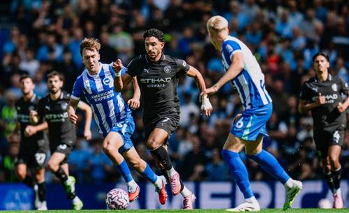 Brighton đấu với Manchester City