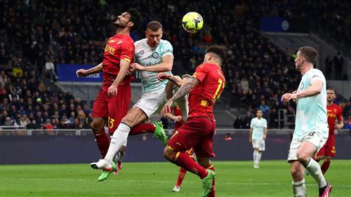 Inter Milan đấu với Lecce