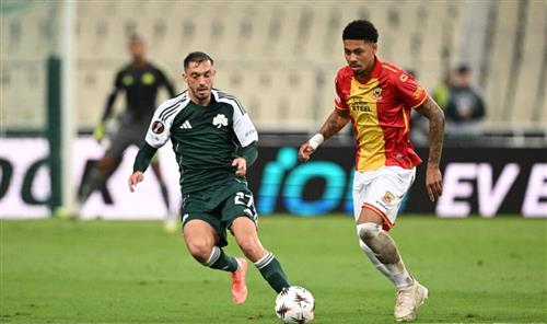 Panathinaikos vs Đại bàng tiên tiến