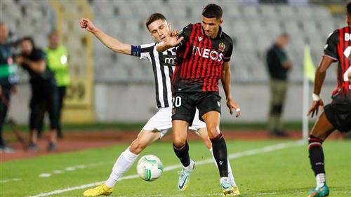 Nice đấu với Montpellier