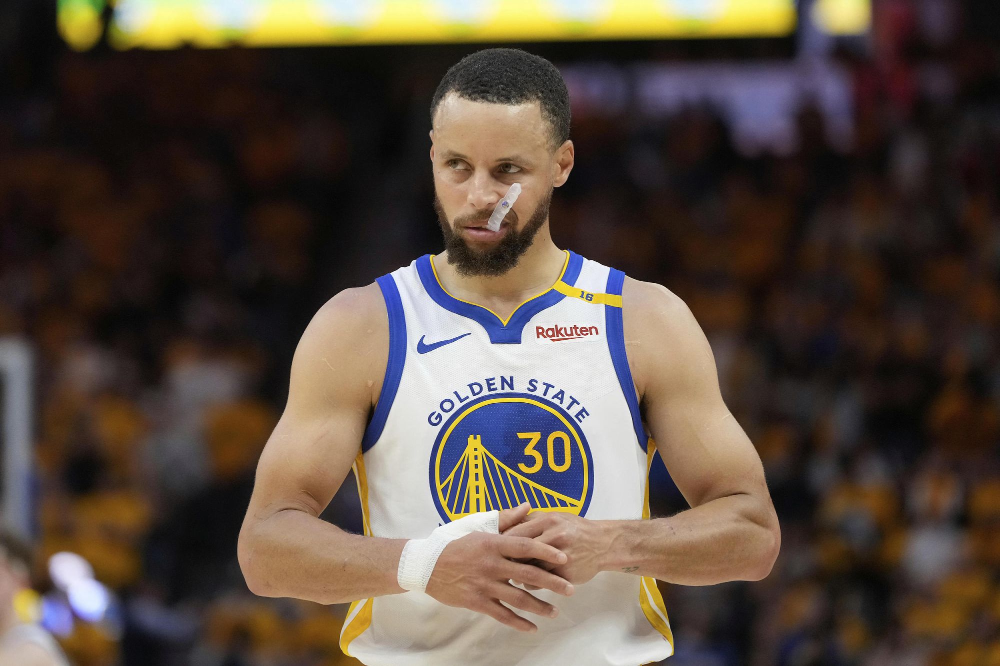 Curry: 49 điểm có vẻ tuyệt vời nhưng đó là kết quả của sự nỗ lực hết mình của chúng tôi