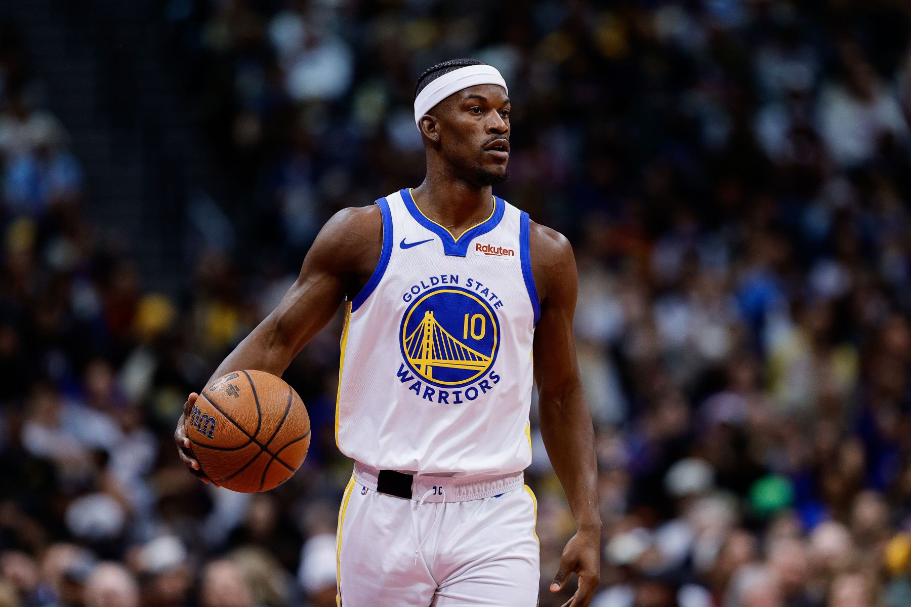 Hiệu suất ổn định! Butler ghi được 21 điểm khi bắn 7/14 và giành được 8 rebound.